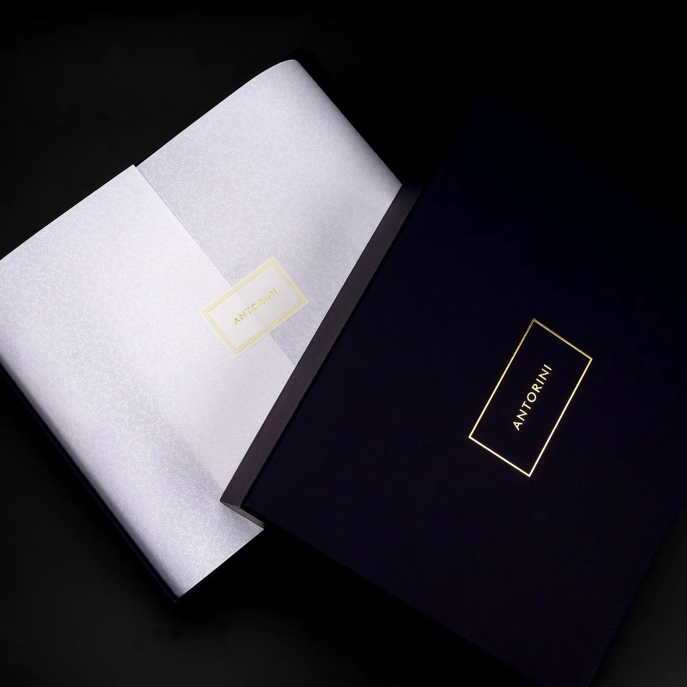 gift_box_1400x_45c76642-685a-