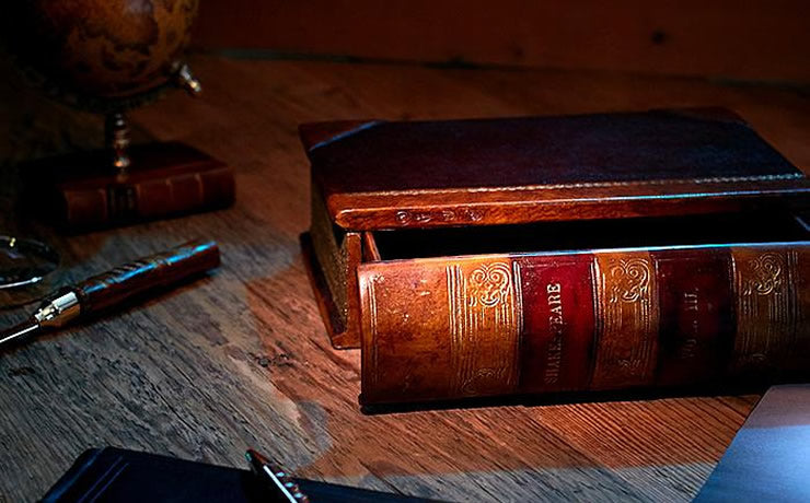 Decoration Accessories